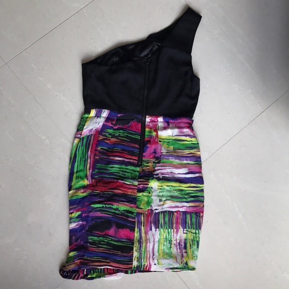 ALICE & OLIVIA Breanna Draped One Shoulder Dress Multicolor Silk $470 - Picture 7 of 12